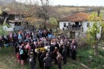 Tabutuna en sevdiği elbisesi sarıldı