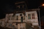 Tarihi konak alevlere teslim oldu