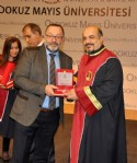  Geleceğin diş hekimleri önlük giydi