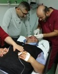 Mezar bekçisini hastanelik ettiler