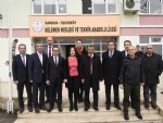Liselilerden 'Erken Teşhiste Biodedektör Köpekler Projesi'