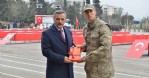'Türk askeri olmak bir onurdur'