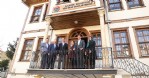 İnançer, İlkadımlılar ile buluştu