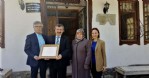 Köklerine sahip çıktılar