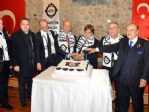 İzmir’de “siyah-beyaz” Gece