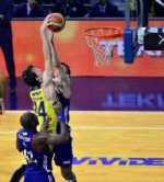 Fenerbahçe 2-1 Öne Geçti