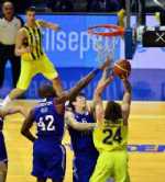 Fenerbahçe 2-1 Öne Geçti