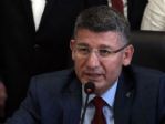 Ak Parti’ye Büyük Katılım
