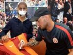 Galatasaraylı Genç Taraftarın Hayali Gerçek Oldu