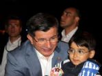 Davutoğlu Gül’ün Annesi Ve Babasını Ziyaret Etti