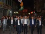 Baybatur’dan Akhisar’da Gece Mitingi