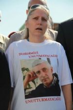 Hastane Önünde Eylem