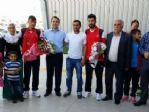 Mardinli Sporcuya Havaalanında Karşılama