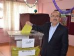 Başkan Gümrükçüoğlu Ve Ak Parti Milletvekili Adayları Oylarını Kullandılar