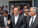 Ünal, Oyunu Mezun Olduğu İlkokulda Kullandı