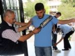 Lys’de Erkeklere Çifte Arama