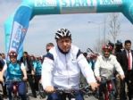 Cumhurbaşkanı Erdoğan Bisikletini Çaykur Rizespor’a Hediye Etti