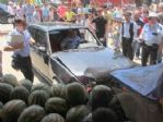 Hırsızlık Yapıp Kaçarken Otomobille Markete Girdi