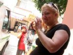(özel Haber) Hiç Tanımadıkları Cenaze İçin Gözyaşı Döktüler