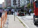 Otomobilleri Yanan Genç Kız Gözyaşlarına Boğuldu