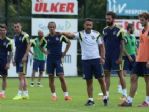 Fenerbahçe, Yeni Sezon Hazırlıklarını Sürdürüyor