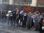 Lgbt Üyeleri İle Polis Arasındaki Gerginlik Devam Ediyor