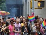 Lgbt Üyeleri New York’ta Yürüdü