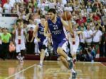 Anadolu Efes Türk Sporculara En Çok Süre Veren Takım Oldu