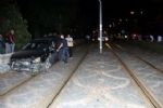 Otomobil Raylı Sistem Yoluna Uçtu