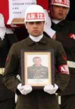 Şehide Gözyaşılı Karşılama