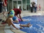 Serdivan Yaz Okulları’nda Yüzme Zamanı