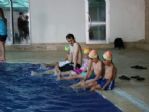 Serdivan Yaz Okulları’nda Yüzme Zamanı