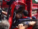 Meyve Yüklü Kamyon Tır’a Arkadan Çarptı: 1 Ölü