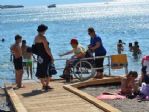 Foça Denizinde Artık Engel Yok