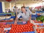 Pazarcı Esnafı Büyük Marketlerden Şikayetçi