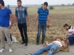 İşçi Servisi Traktöre Çarptı; 2 Yaralı
