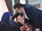 Başkan Genç, Huzurevi Sakinleri Ve Hastalarla Bayramlaştı