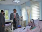 Alaplı’da Protokol Üyeleri Hastanede Hastalarla Bayramlaştı