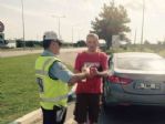 Trafik Polisleri Kazalara Karşı Broşür Dağıttı