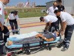 Çatıdan Düşen Genç Ambulans Helikopterle Hastaneye Kaldırıldı