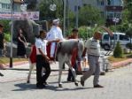 Gülüçlü Çocuklar Dualarla Erkekliğe Adım Attı