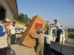 Evleri Yanan 2 Aileye Selendi Belediyesi Sahip Çıktı