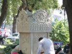 Sıcaktan Bunalan Vatandaşlar Gölgelere Akın Etti