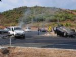 Kaza Yapan Otomobilde Çıkan Yangın Korkuttu