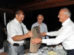 Başkan Yılmaz’dan Kardeş Şehrin Bürokratına Doğum Günü Sürprizi