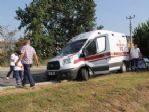Ambulans İle Kamyonet Çarpıştı: 2 Yaralı