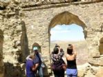 Kalenin İhtişamı Turist Kadını Duygulandırdı