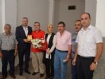 Borsadan En Yaşlı Üyeye Plaket