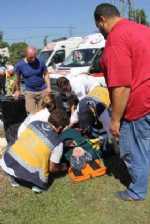 Polis Aracı Kaza Yaptı: 3 Yaralı