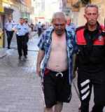 Bunalıma Girip Evini Yaktı